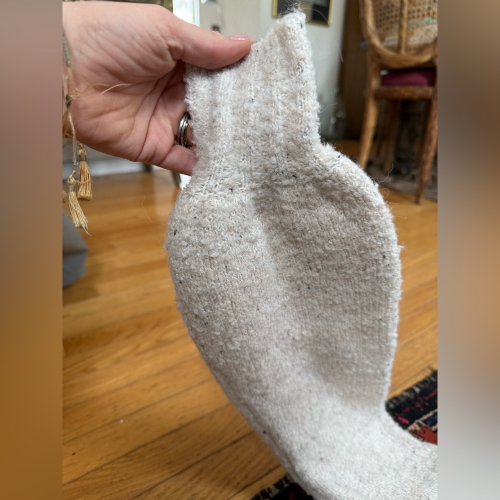 Astr the Label V Neck Wool Blend Sweater - Picture 7 of 7
